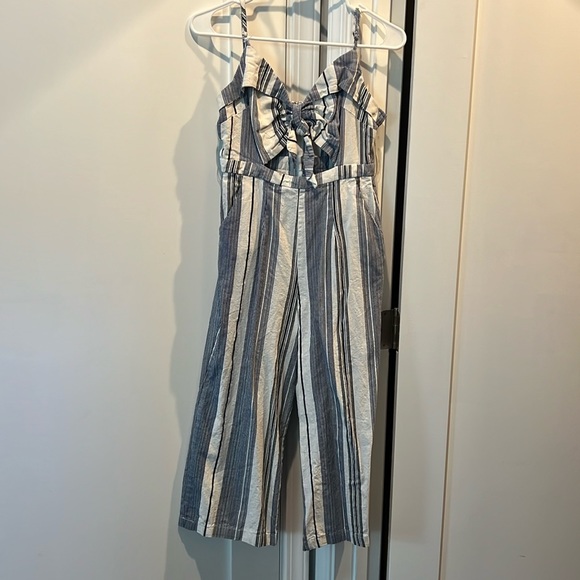 Jumpsuit - Picture 1 of 4